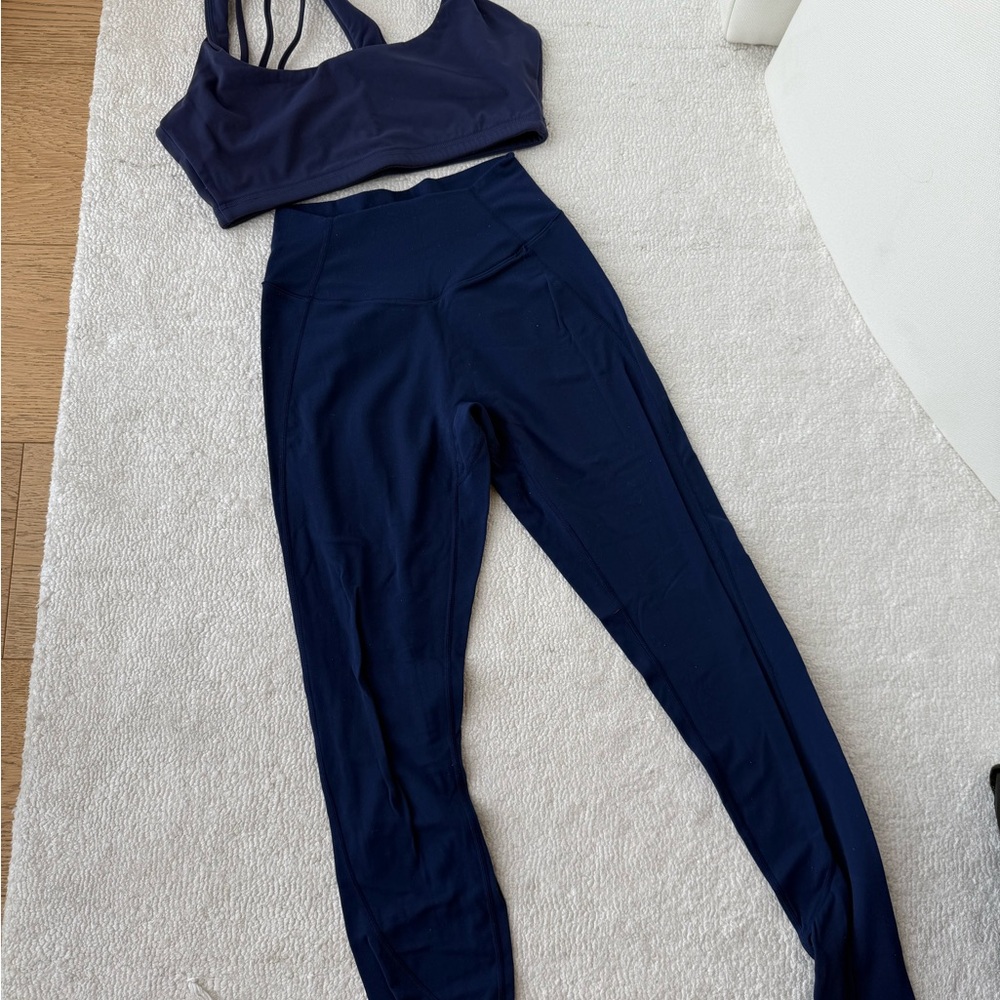 Buff bunny Women's Navy leggings + bra